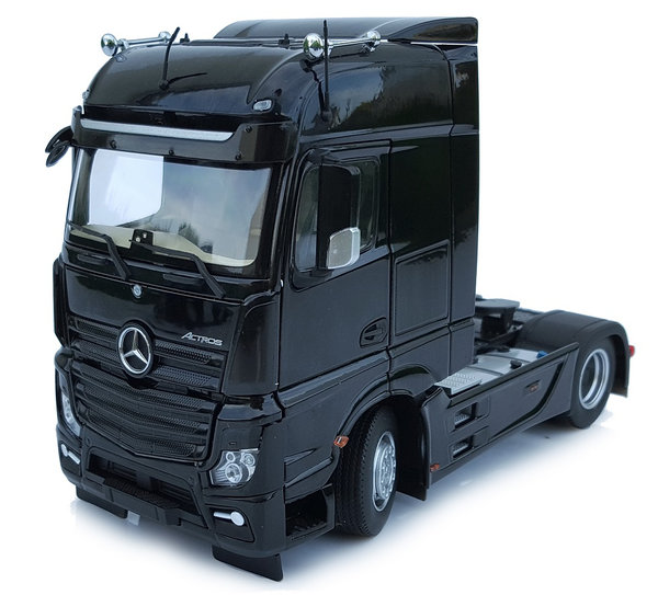 Mercedes-Benz Actros Bigspace 4x2 Schwarz